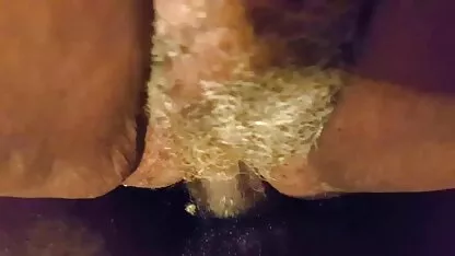 Sheila!  Avó negra de 62 anos, emplumada, cinzenta x video erotico