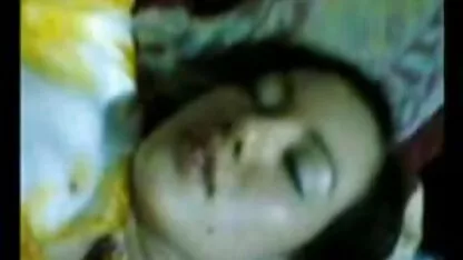 Lésbica Amadora Asiática filme porno primeiro anal