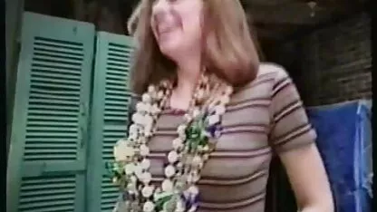 Serragem em mardi gras 1997 boquete amador xvideos