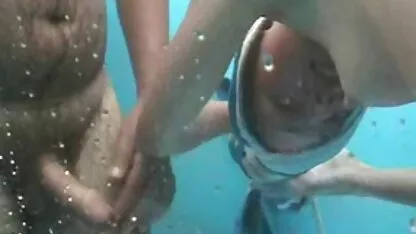 Na praia 1 site porno português