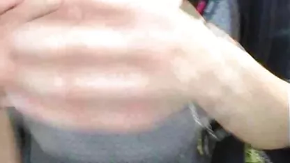 Além da pele em jeans apertados por rb vídeo de pornô só de mulher brasileira
