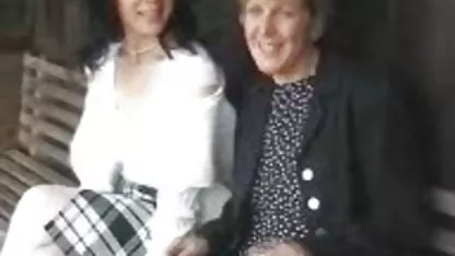 Sara videos de sexo anal com idosas