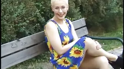 Helena allemande system coilles filme pornô de mulher transando com cachorro