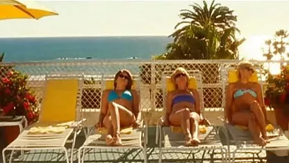 Uma mulher branca, loira, cock-interracial, softcore  incestos reais