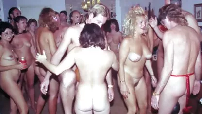 Muito pequeno e imaturo. videos porno de morgana dark