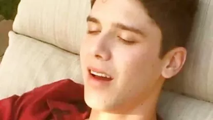 Jock blond, um pedaço de carne. filme porno completo amador