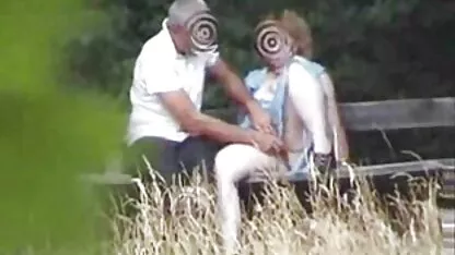 Super.  Apanhei a milf no Jardim videos curtos de sexo anal