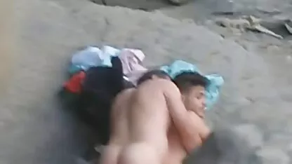Na praia, filmes eroticos explicito