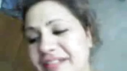 Mulher árabe bela punheta seu marido videos caseiros porno brasileiro