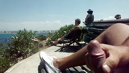 Dick, ao ar livre, e para dois desenho porno lesbico