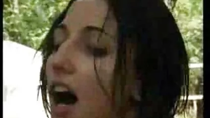 Dirty fuck in the mud sexo ao vivo oral