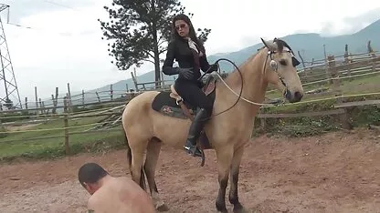 Propriedade no Reino Unido, comecem a disparar. velhas de 80 anos transando