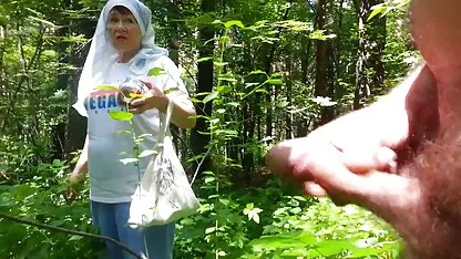 Melhor na floresta filme porno com idosas