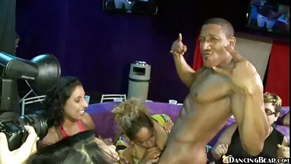 Índia, Hole tigresa porno completo