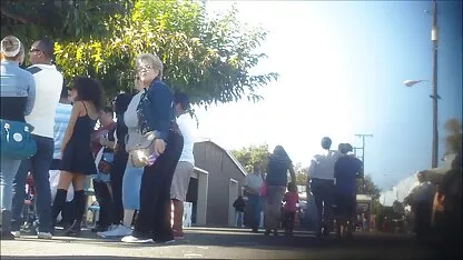 Upskhirt flaquita sex porno doido brasileiros