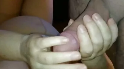 Broche Em Casa lesbicas morenas