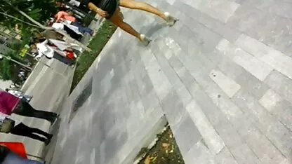 Manter puta en minifalda ii velhas trepando