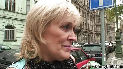 60 anos, ele é pequeno video corno amador