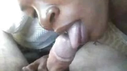 Broche profundo de uma rapariga Negra porno brasileiro prima