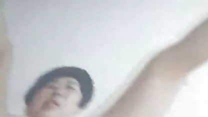 O marido de uma foto da sua mulher, pat wong. videos de putaria a tres