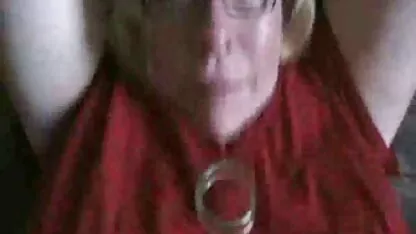 A avó toma r20. videos de sexo anal dolorido