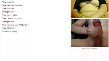 Raparigas boazonas para mim escondidas comendo a novinha magrinha