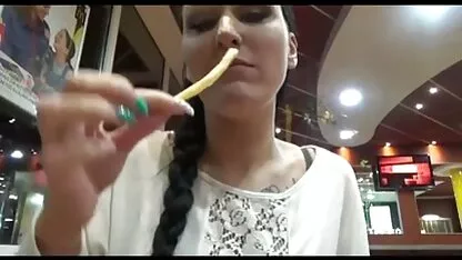 Alimento vídeo pornô louco