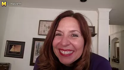 Mãe América marota brinca com ela mesma sexo de lésbicas grátis