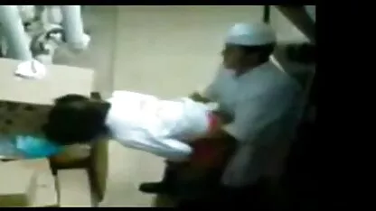 Girls Party puta flagrada com in financial management no dependito trepadas caseiras