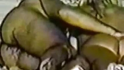 Esconder na praia sexo gostoso no sofa